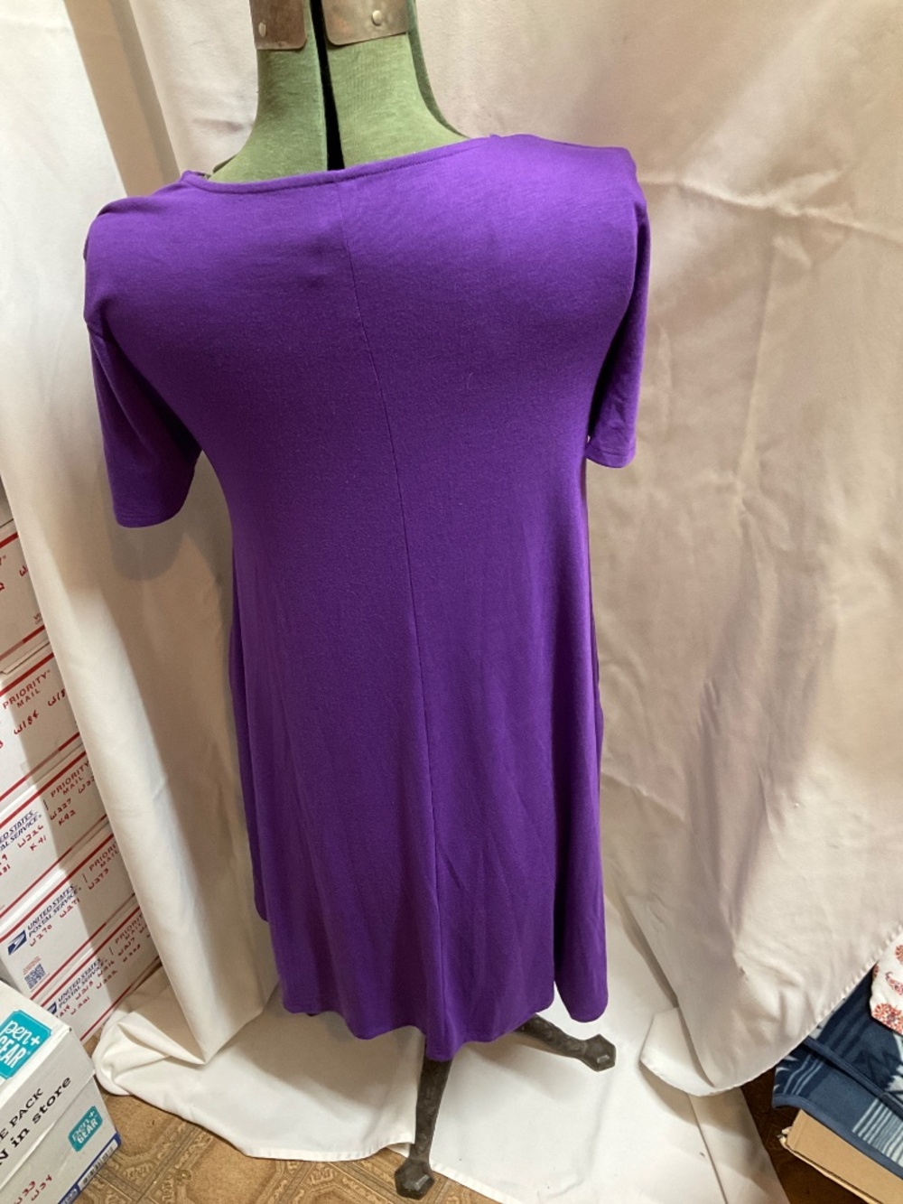 Purple t-shirt dress. Size L W248 - Picture 2 of 4
